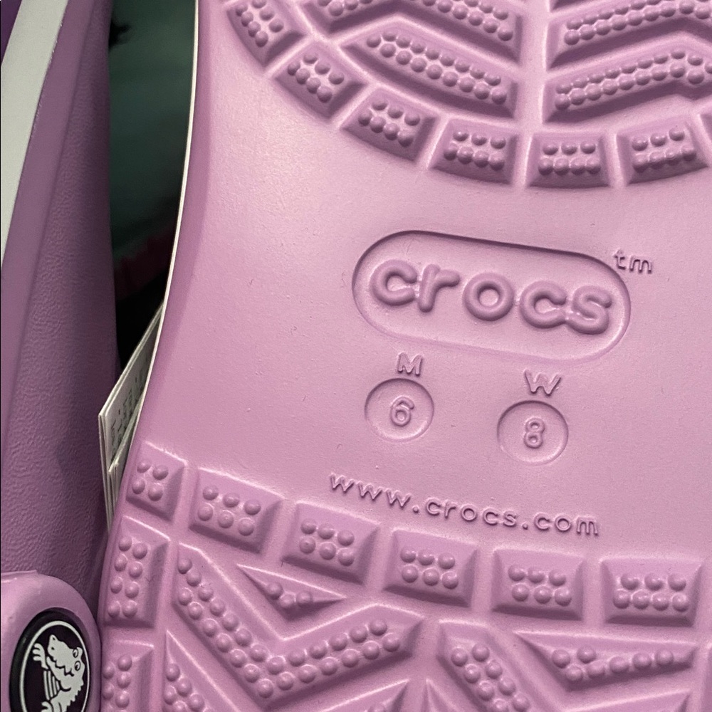CROCS Purple Sandals with Ventilation and Pivoting Heel Strap - Picture 8 of 9